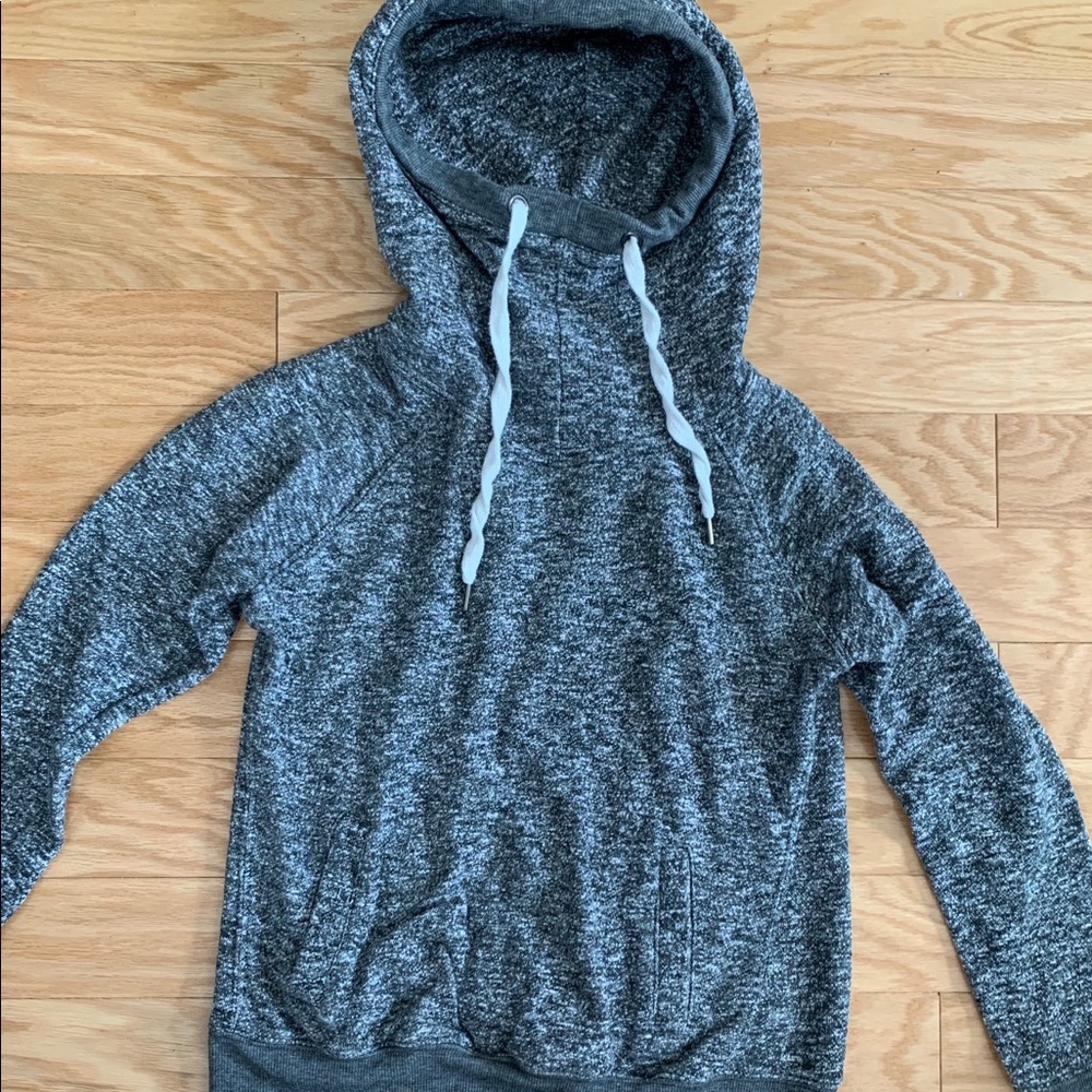 Grey & white sweatshirt